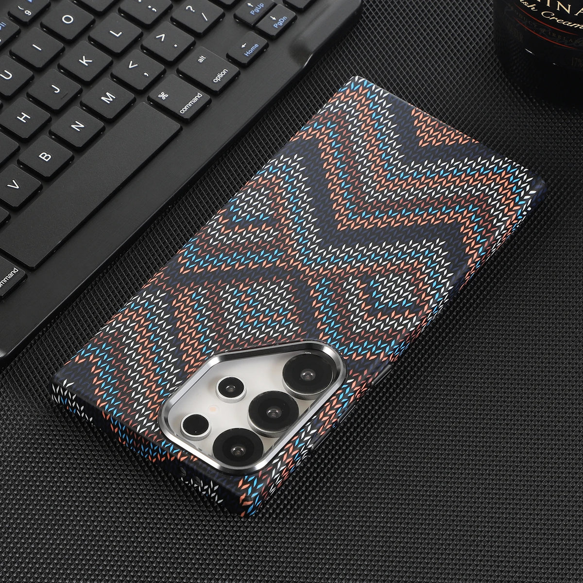 Luxury Kevlar Aramid Fiber Case For Samsung Galaxy S22 S23 S24 S25 S26 Ultra Plus Magnetic Carbon Fiber Phone Cover For S26 Plus
