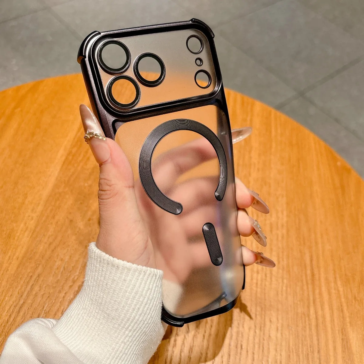 Luxury Magnetic Phone Case for IPhone 13 14 15 16 17 Pro Max Air 17Pro for Magsafe Wireless Charge Shockproof Protector Cover