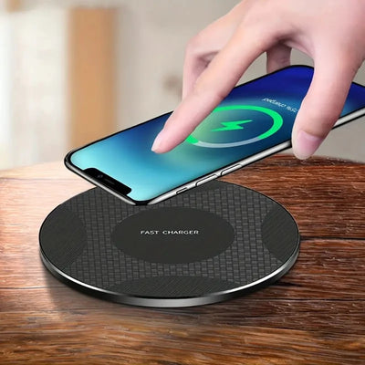 15W Fast Wireless Charger Pad For iPhone 17 16 15 14 13 Pro Max For Samsung Galaxy S25 Xiaomi Wireless Charging Station Chargers
