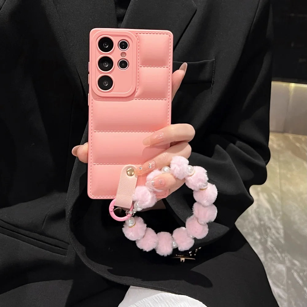 Luxury Down Jacket Pearl Bracelet Case for Samsung Galaxy S26 S25 Ultra S23 S24 Plus S21 S22 FE A56 A55 A16 Plush Lanyard Cover