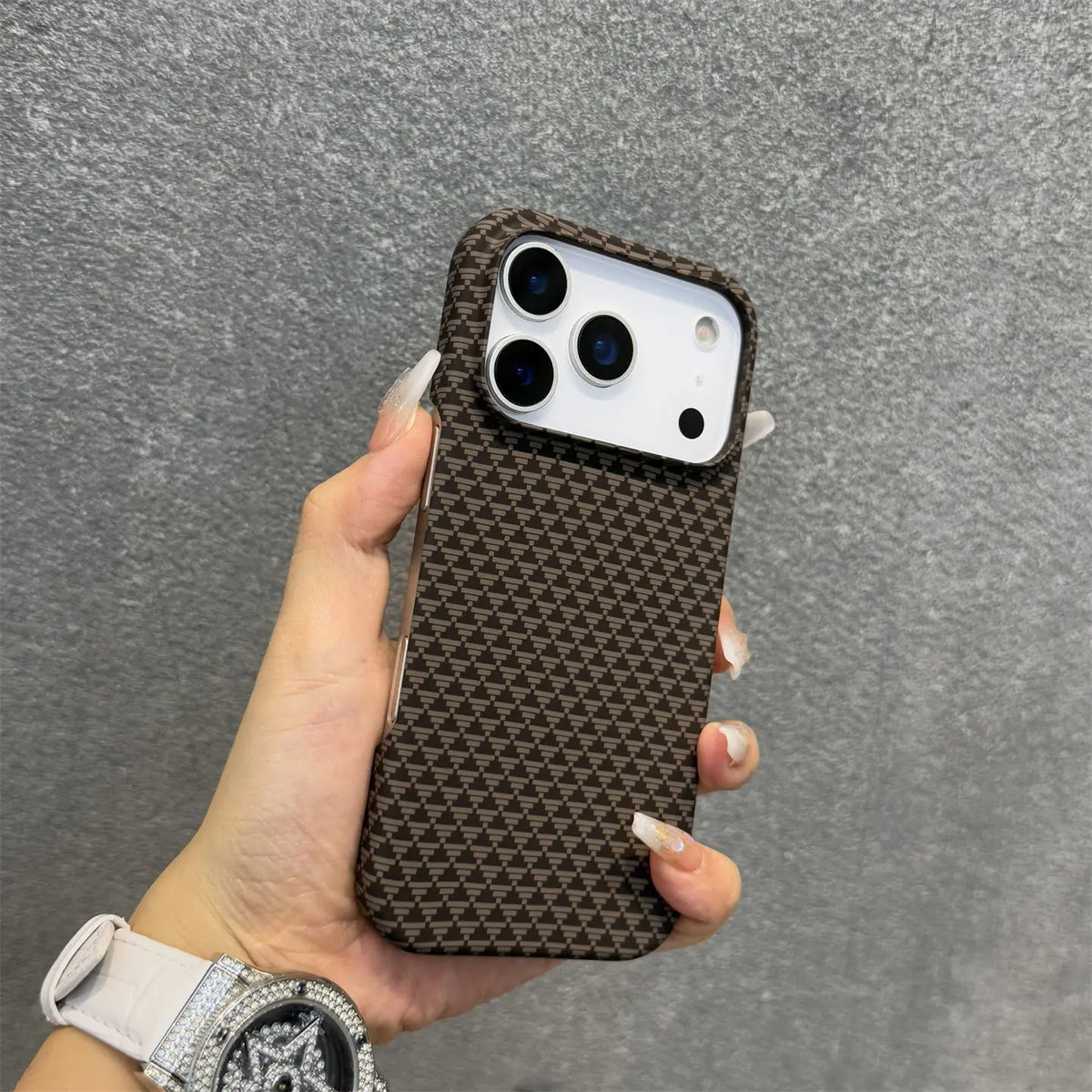 Frameless Carbon Fiber Kevlar For Magsafe Magnetic Phone Case For iPhone 17 Air 16 15 14 13 12 Plus 17 Pro Max PC Texture Cover
